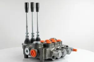 Купити Гидрораспределитель 3Z80-1L13L13L13-GKZ1(три плавающих положения) Badestnost, фото 1