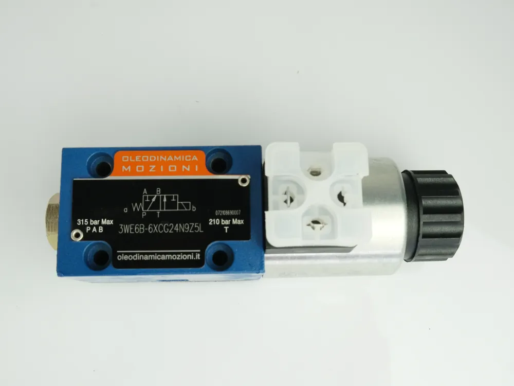 Купити Гідророзподільник 3WE6B-6XCG24N9Z5L Oleodinamica Mozioni, фото 1