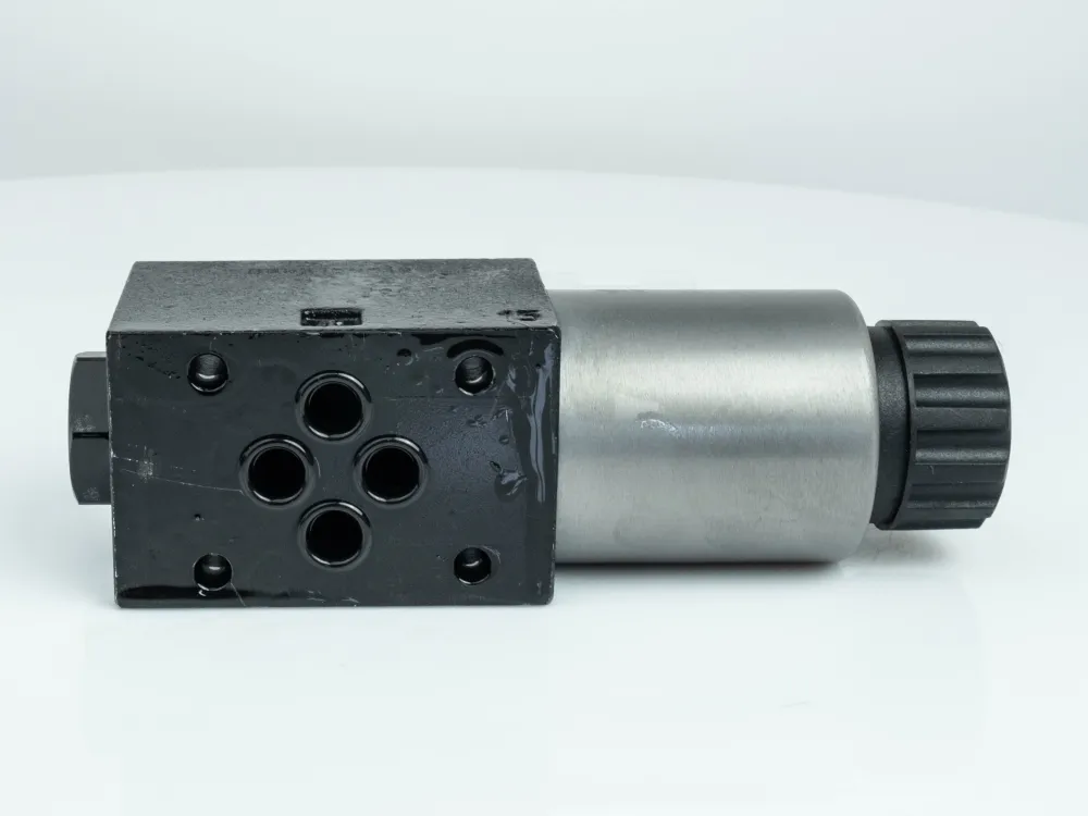 Купити Гидрораспределитель электромагнитный Ду-6 DHE-0632/2-X 24DC 20 Atos, фото 7