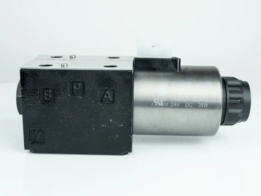 Купити Гидрораспределитель электромагнитный Ду-10 DKE-1630/2/X24DC 20 Atos, фото 5