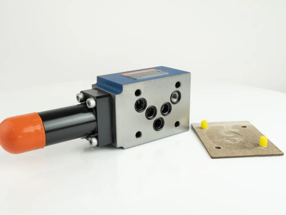 Купити Редукційний клапан ДУ10 ZDR10DP40-2-210YM (редукування в каналі Р) Oleodinamica Mozioni, фото 2