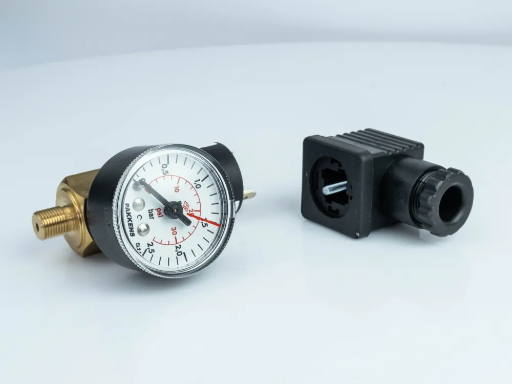 DSM Y A4 DAC 001,3Y