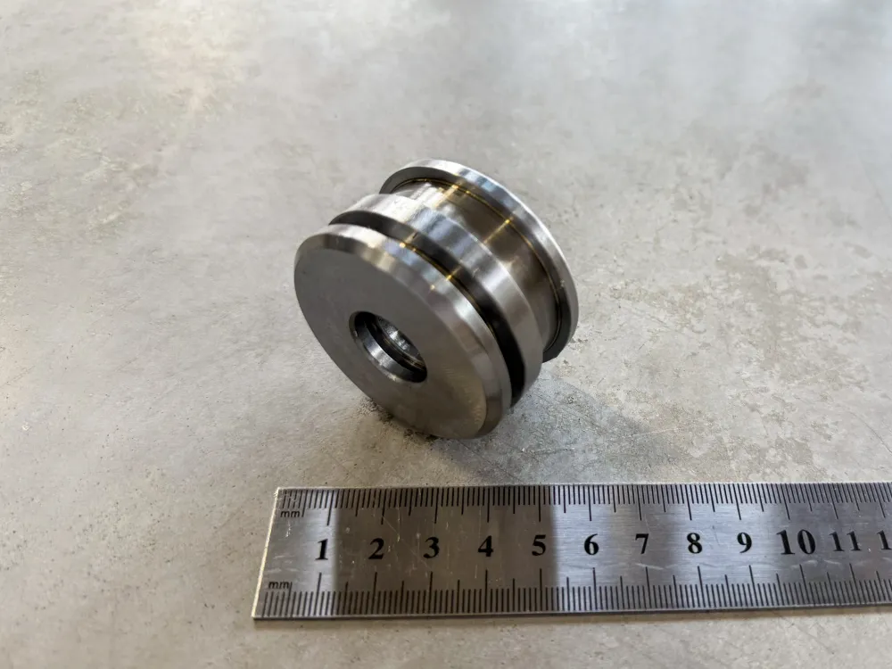 D.50x30 M16x1,5