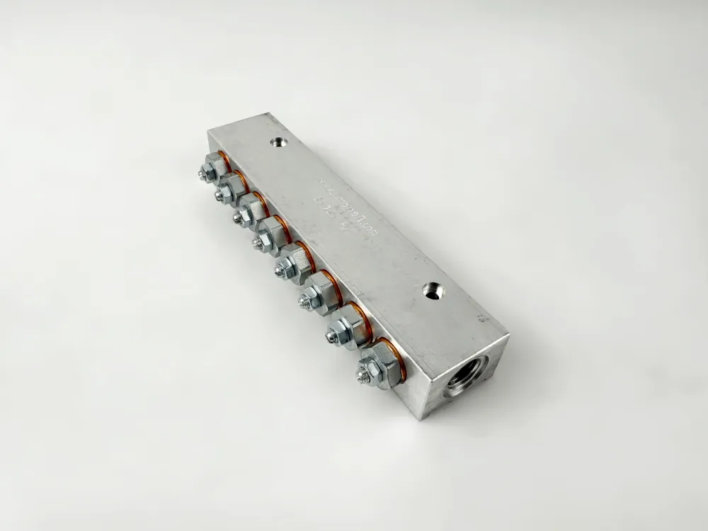 3293118