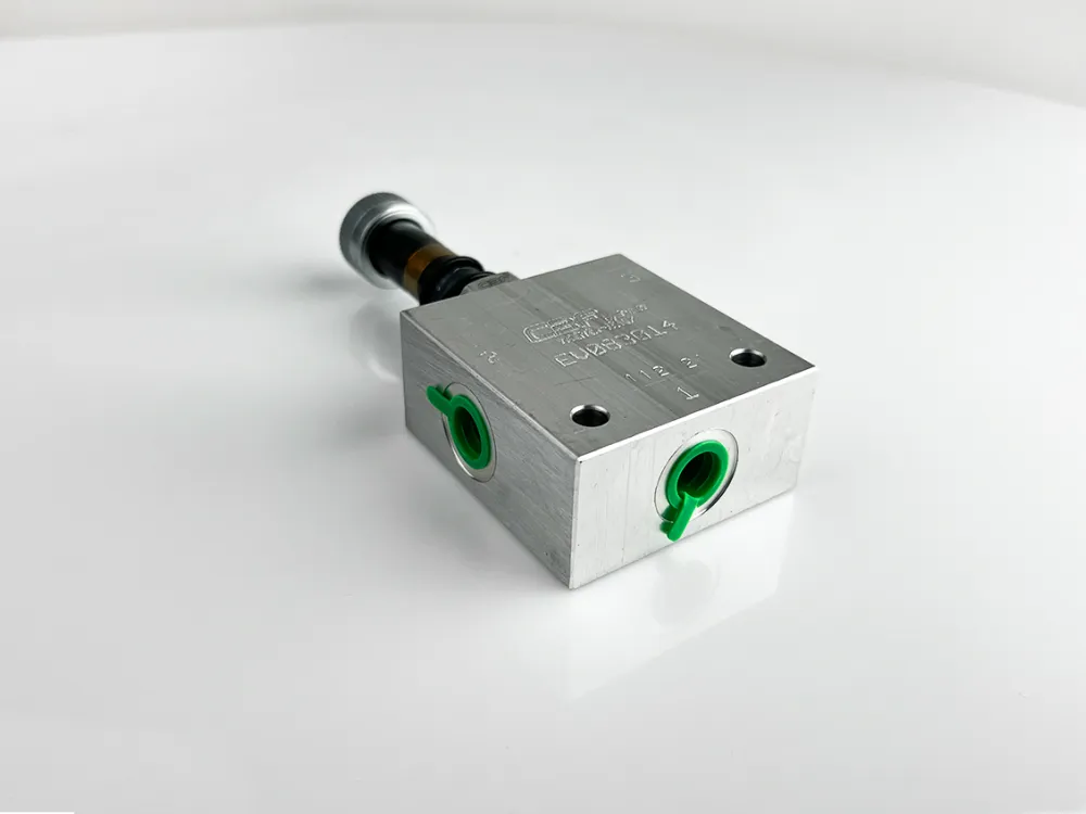 EV083014