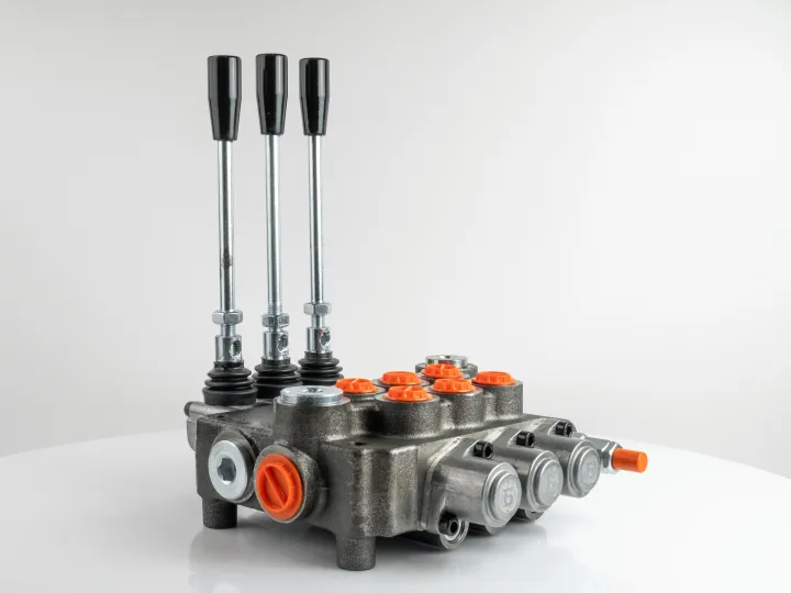 Купити Гідророзподілювач 3Z80-1L13L13L13-GKZ1(три плаваючі положення) Badestnost, фото 1