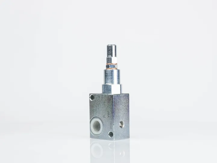 Купити Клапан предохранительный VMP 3/8"L 10-180 BAR Oleodinamica Marchesini, фото 1