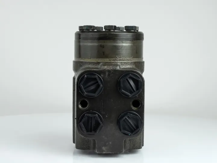 HKUS160/4-140M/3