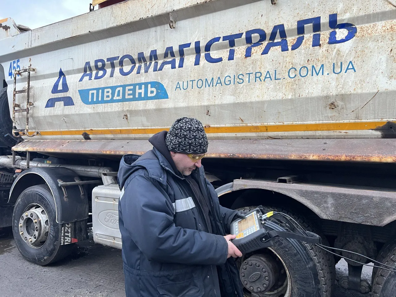 Діагностика та ремонт гідравлічної системи комбінованої дорожньої машини